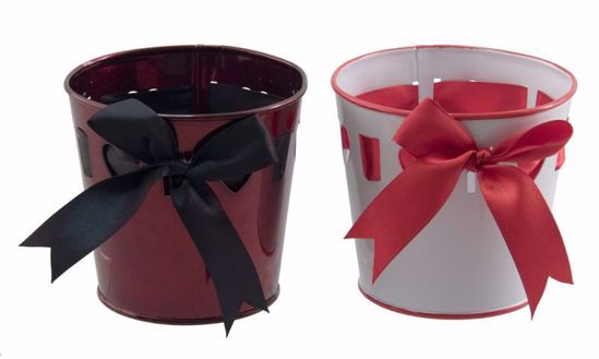 Picture of Burgundy and White Metallic Pot Covers