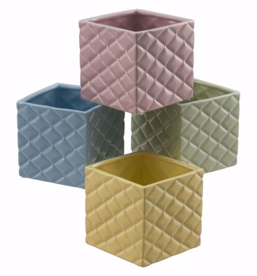 Picture of 4 Assorted Ceramic Quilted Pastel Cubes  w/Rhinestones